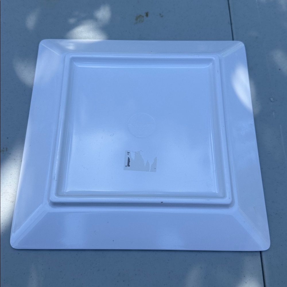 QSQUARED Black Initial T Plate - Picture 2 of 3